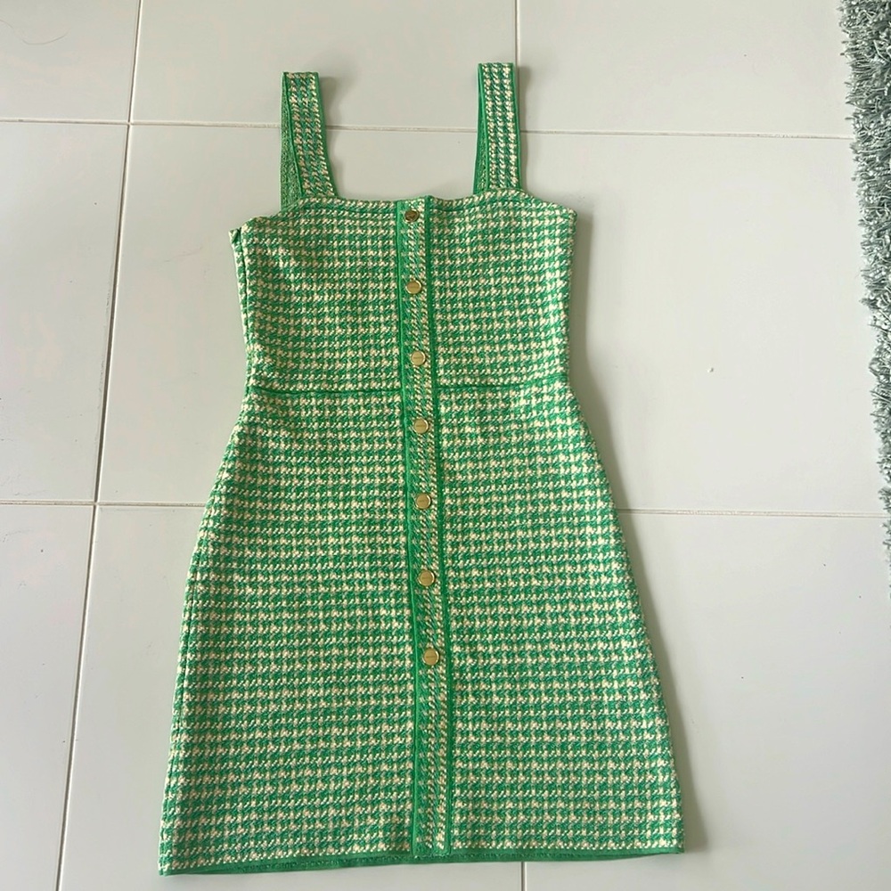 Sandro summer tweed dress size 36. Perfect for brunch or work to happy hour.